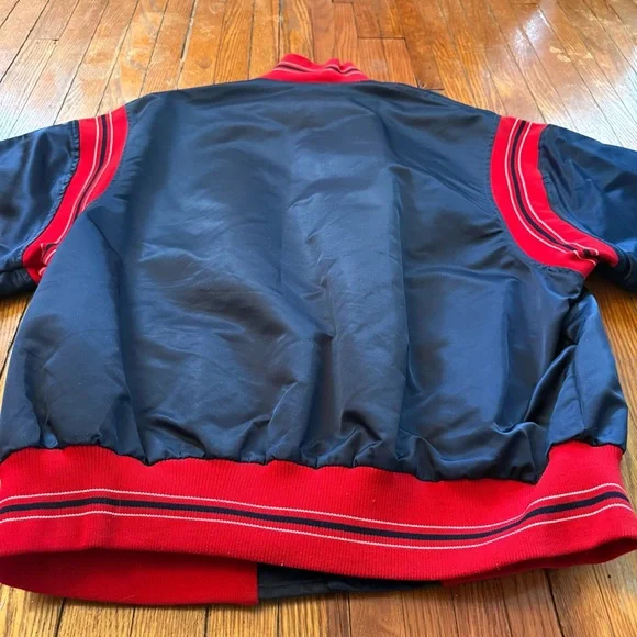 80’s Cleveland Indians Starter Satin Jacket - Picture 13 of 16